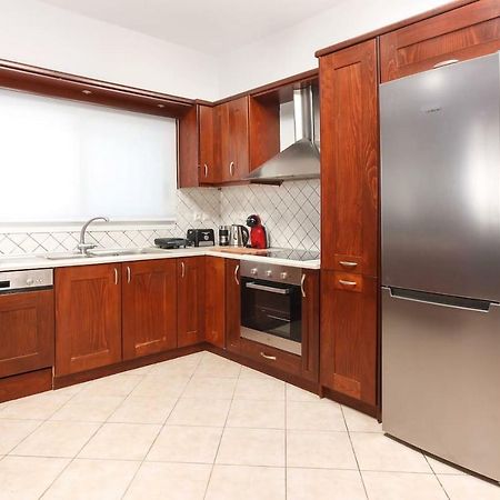 Agia MarinaCharming And Comfy House公寓 外观 照片