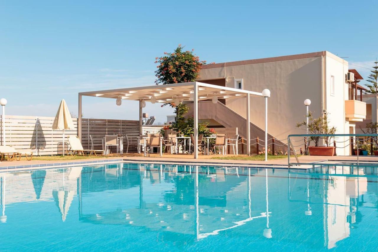 Agia MarinaCharming And Comfy House公寓 外观 照片