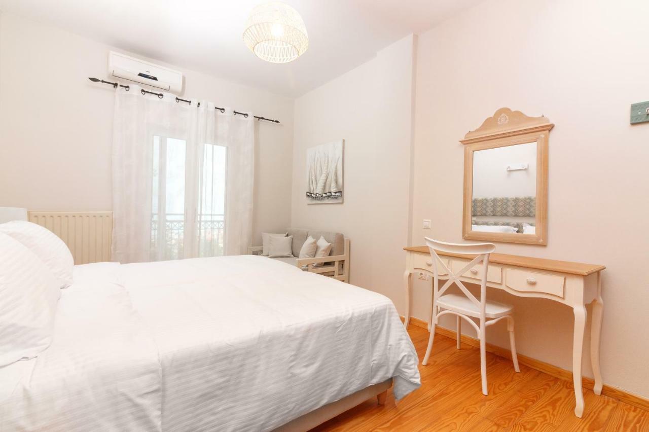Agia MarinaCharming And Comfy House公寓 外观 照片